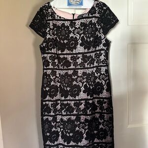 Jessica Howard Black and Pink Lace Midi Dress